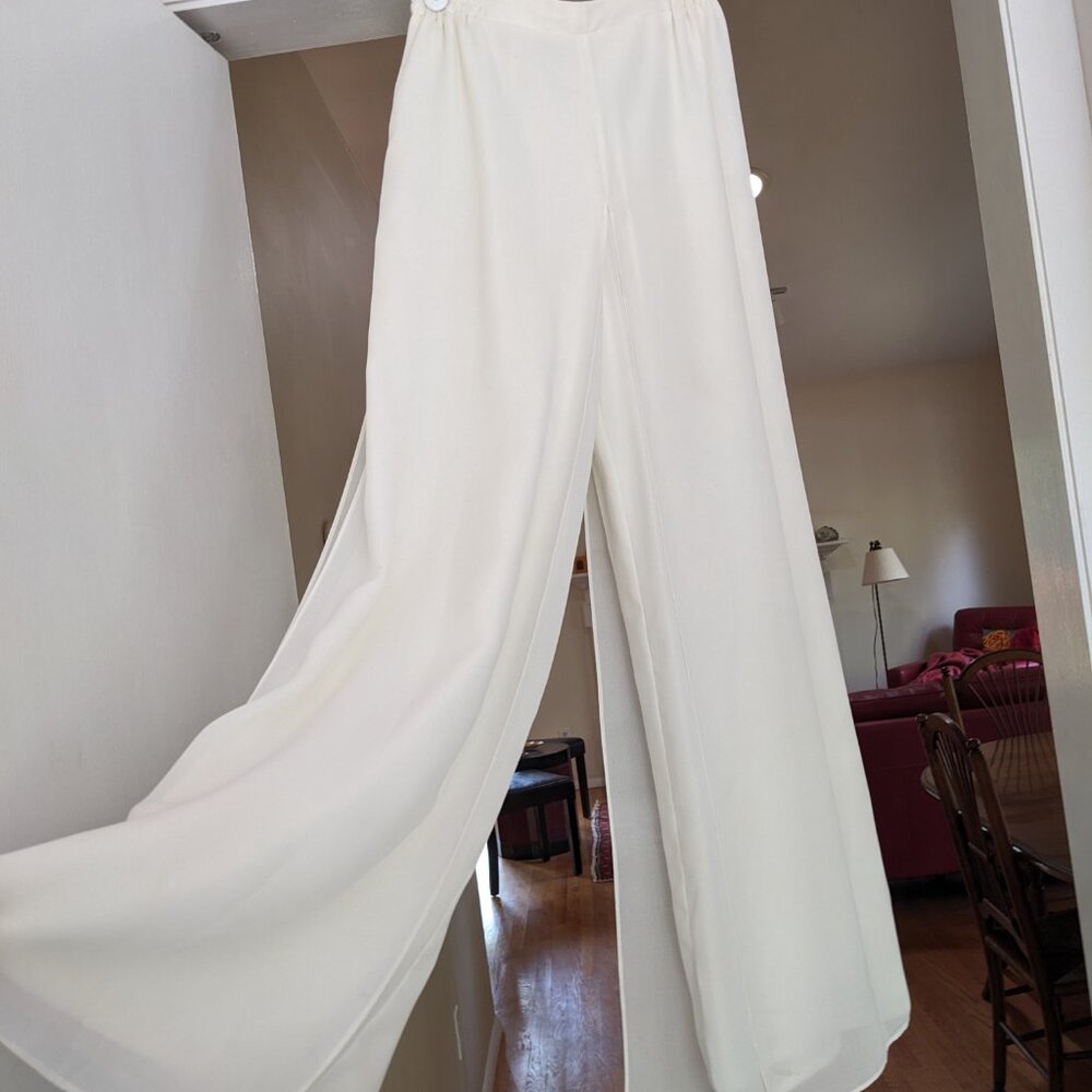 Pants-wide leg, palazzo, light weight and  flowey by Adrianna Papell